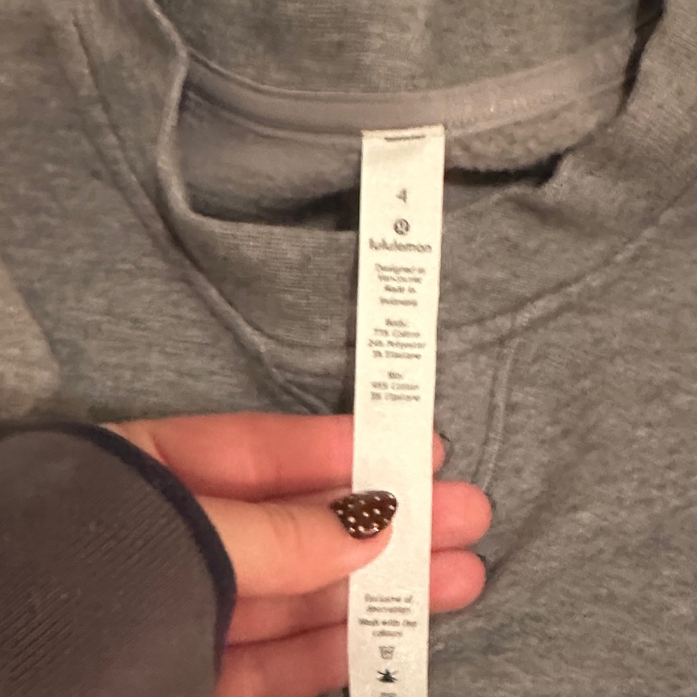 Lululemon Crewneck Fleece Lined Size 4 - Picture 3 of 4